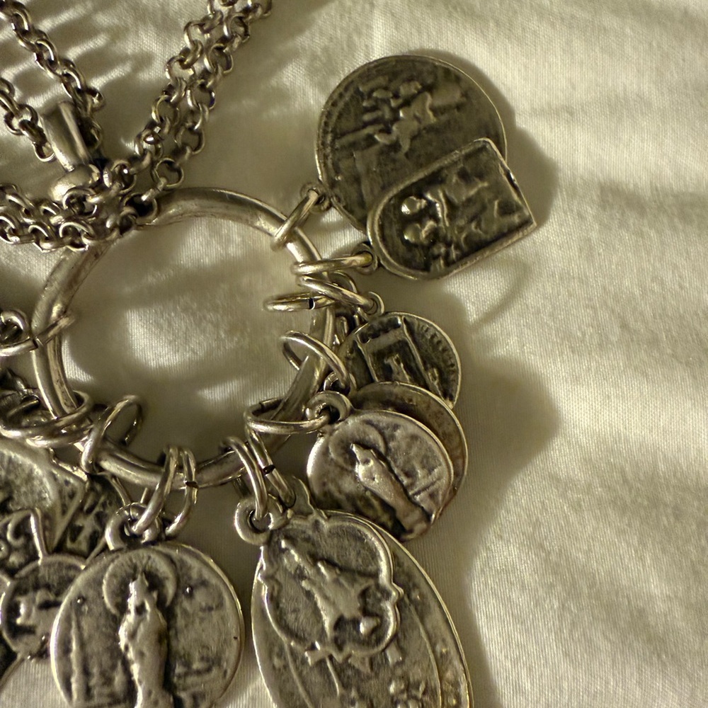 Silver Pendant Necklace - Picture 4 of 6